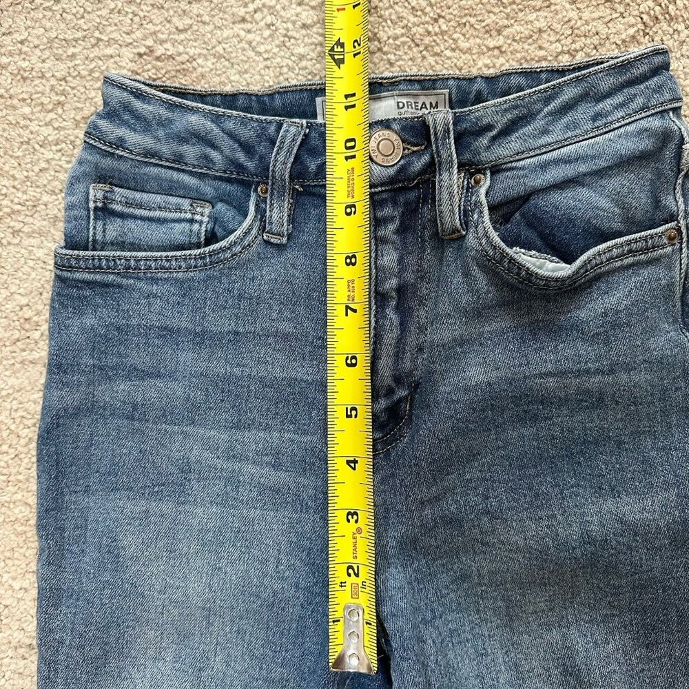 YMI Jeans Women’s Size 3/26 Flare Raw Hem Distressed Ankle Cropped Light Wash - Picture 7 of 8